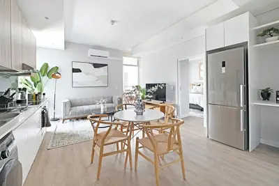 Image de Chic 2-Bed Apartment with stunning Table Mountain Views in Cape Town\n