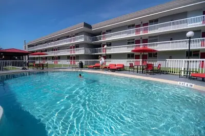Image de Just What You Were Looking For! 2 Relaxing Units, Free Breakfast, Onsite Pool,
