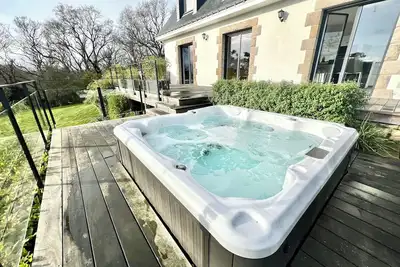 Image de Villa Ty Jos, 8 personnes, vue campagne, Jaccuzi, , plages à 5min, Animaux Admis