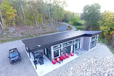 Image de Propriété riveraine de 114 acres offrant paix et tranquillité! !