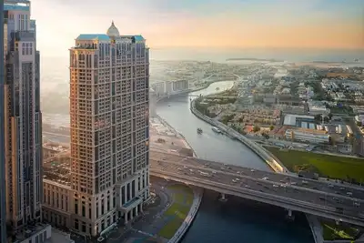 Image de Luxurious 1-Br King Guest Room in Dubai – Prime Location & Comfort!