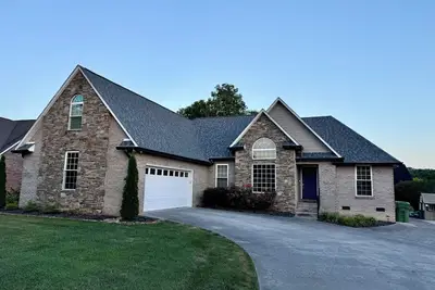 Image de Charming, fully-equipped, 3-bedroom house in lovely Knoxville.