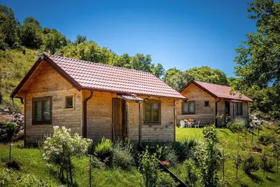 Image de Charming 1-bedroom cottage in marvelous Zeta with WiFi, Ac