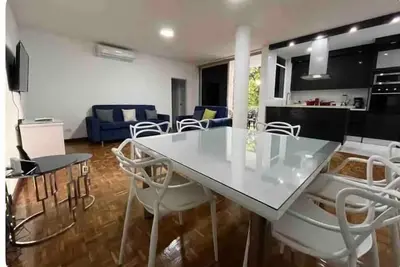 Image de Spacious 3-bedroom apartment with Ac, WiFi in charming Caracas