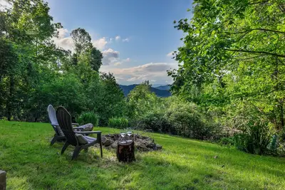 Image de 5 Br Banner Elk Escape: Hike and Kayak + Fire Pit