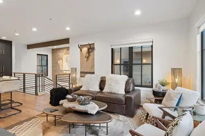 Image de The Silver Buffalo Suite in Downtown Whitefish