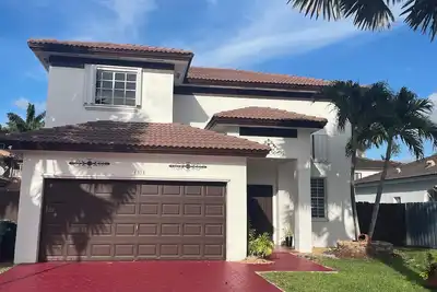 Image de Luxurious And Cozy Miami Home