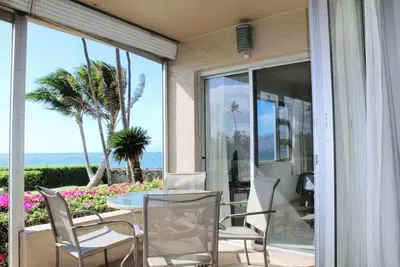 Image de Menehune Shores #118 – Ground Floor Convenience with Direct Beach Access