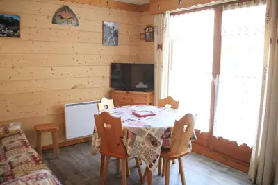Image de Studio à Châtel près de Linga