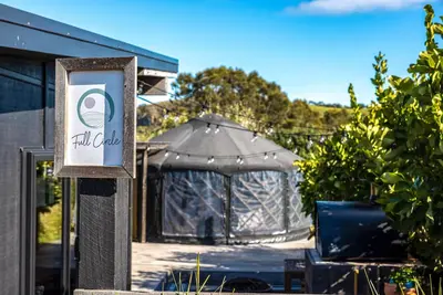 Image de Escape to Obsidian Yurts, situated between Obsidian and Casita Miro vineyards.