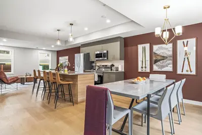 Image de Brand New 8br Family Retreat