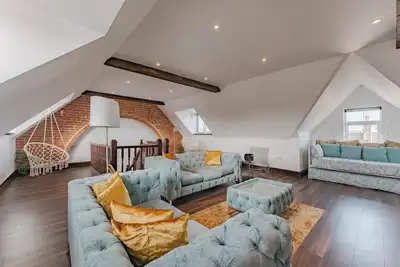 Image de Choose Logan Lodge, Great Yarmouth for your group - Pool Table & Film Projector!