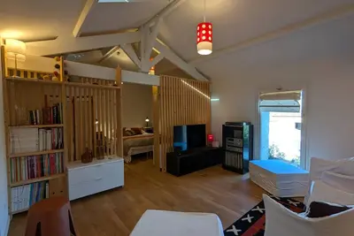 Image de Location saisonnière avec terrasse privée, Wifi, animaux admis, recharge électrique à Rivières