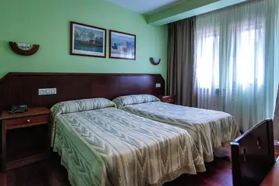 Image de Covadonga Hotel Room*** In Panes (PEÑAMELLERA Baja)