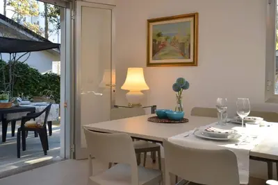 Villa élégante et moderne dans un cadre paisible