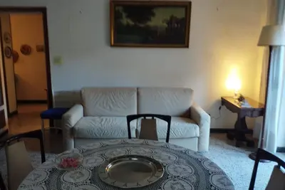 Image de Apartment near Maradona Stadium in building with daytime concierge