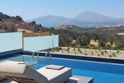 Image de Marnos Green Luxury Superior Villas - the ultimate luxury experience!