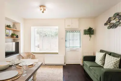 Image de Host & Stay | Coombe Cottage