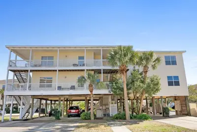 Image de Sandpiper Cove Unit 4231 Your Destin Beach Getaway With Free Beach Service