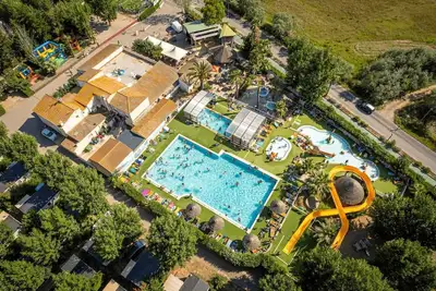 Image de Camping - Piscine - ccagef0