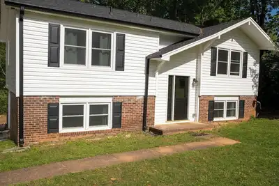 Image de Charming 4-bedroom house with Ac and WiFi in Winston-Salem