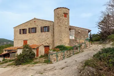Image de Maison de vacances 'La Clavelle' avec vue sur la montagne, terrasse privée et jardin privé