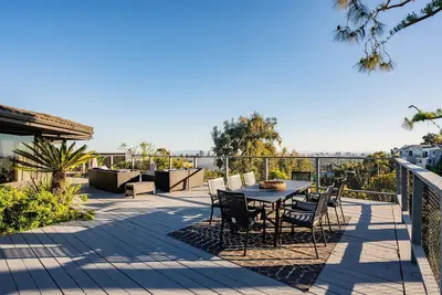 Image de Beverly Hills 5 bedroom Stunner w/ Pool