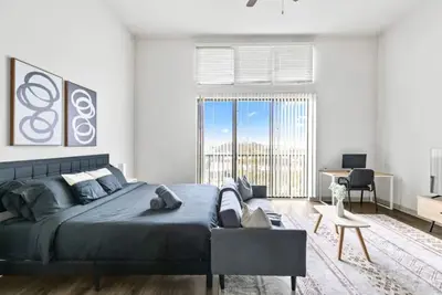 Image de Luxury Loft Living: Birmingham Getaway 51