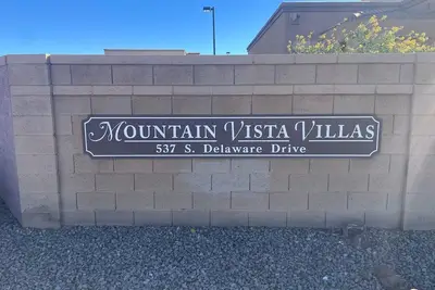 Image de Sunny condo with pool, spa & Superstition Mountain view. Hiking, golfing & more.