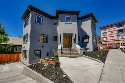 Image de Charming 2-bedroom 2 bathroom apartment in fantastic Oakland near Lake Merritt
