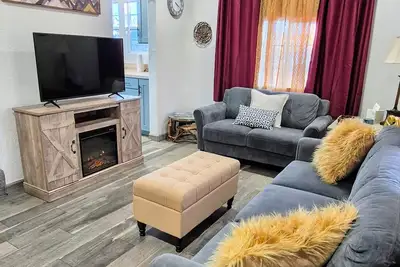 Image de Molly's Mountain Retreat 3 bedroom 1 bath modern home minutes to Lake Almanor