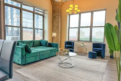 Image de McCormick Place 3b/2b family oasis with optional parking for up to 10 guests