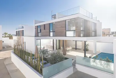 Villa Mae, Brand New, Stunning 4bdr Protaras Villa with Private Pool