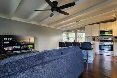 Image de Modern Apartment Near Downtown Sac