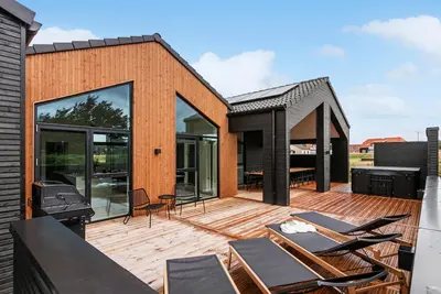 Image de Superbe maison à Løkken avec sauna