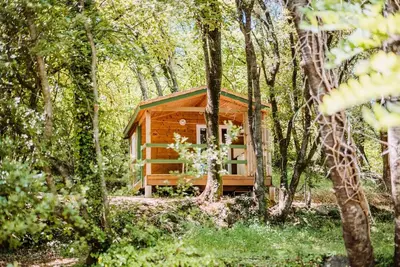 Image de Chalet Confort 18m² - Cuisine d'été - Terrasse couverte 10m² 5 personnes
