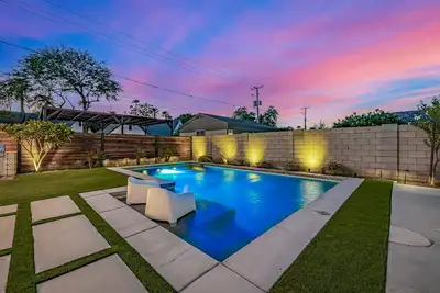 Image de Cocktails & Cacti | Spanish Villa | Heated/Cooled Pool + 4 Suites | Pet Friendly