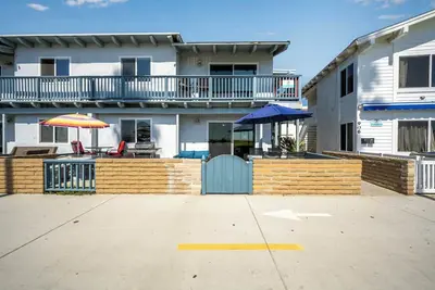 Image de Oceanfront Paradise with Private Beach Access