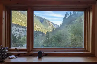 Image de Honey House