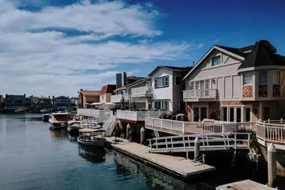 Image de The Castle on the Sea!