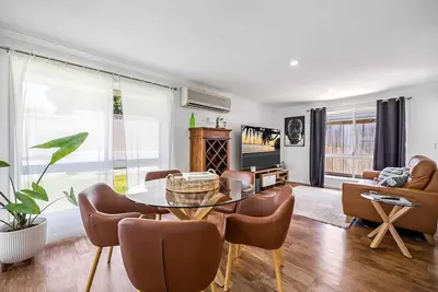 Image de Family-Friendly Home with Private Pool and Bbq