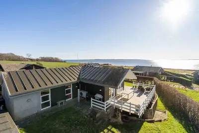 Image de Lovely holiday home with sea view