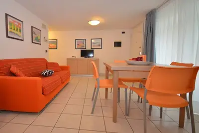Image de Retraite sereine dans un quartier paisible