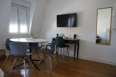 Image de Un loft unique aux portes de Paris*wifi*parking privé*jardin* tramway