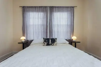Image de Stay in the heart of Kansas City.