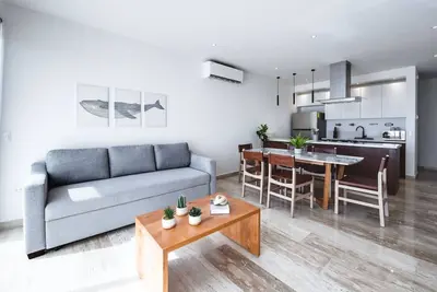 Image de 3br 3bth Relax in your Oceanview Haven