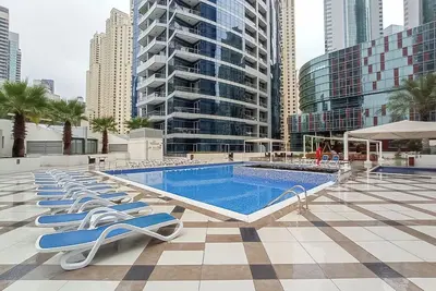 Image de Chic Marina-View Studio in Bay Central, Marina!