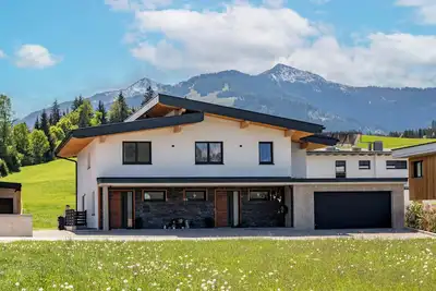 Image de Cozy chalet invites you to feel good