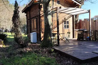 Image de Petit Chalet des Landes, proche du lac, de l'océan et de la Dune du Pilat.