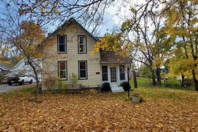 Image de Cheerful and Charming 4 Br\/3ba Cottage by the Lake